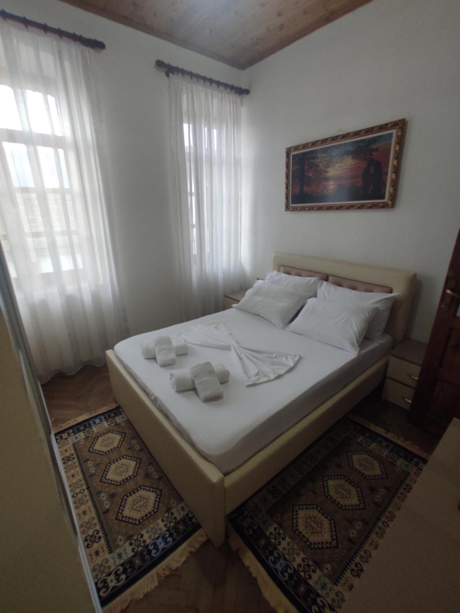 Xheison Apartment Gjirokastër 外观 照片